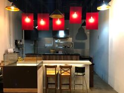 Burlington Square (D7), Retail #342524211